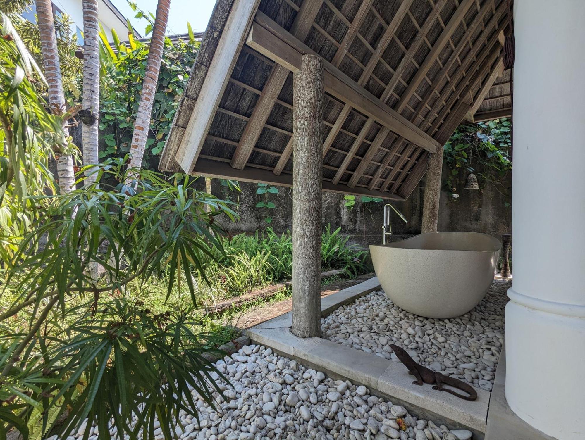 Unique 3Br Villa With Pool 5 Minute Walk To The Pererenan Beach Canggu Exterior foto