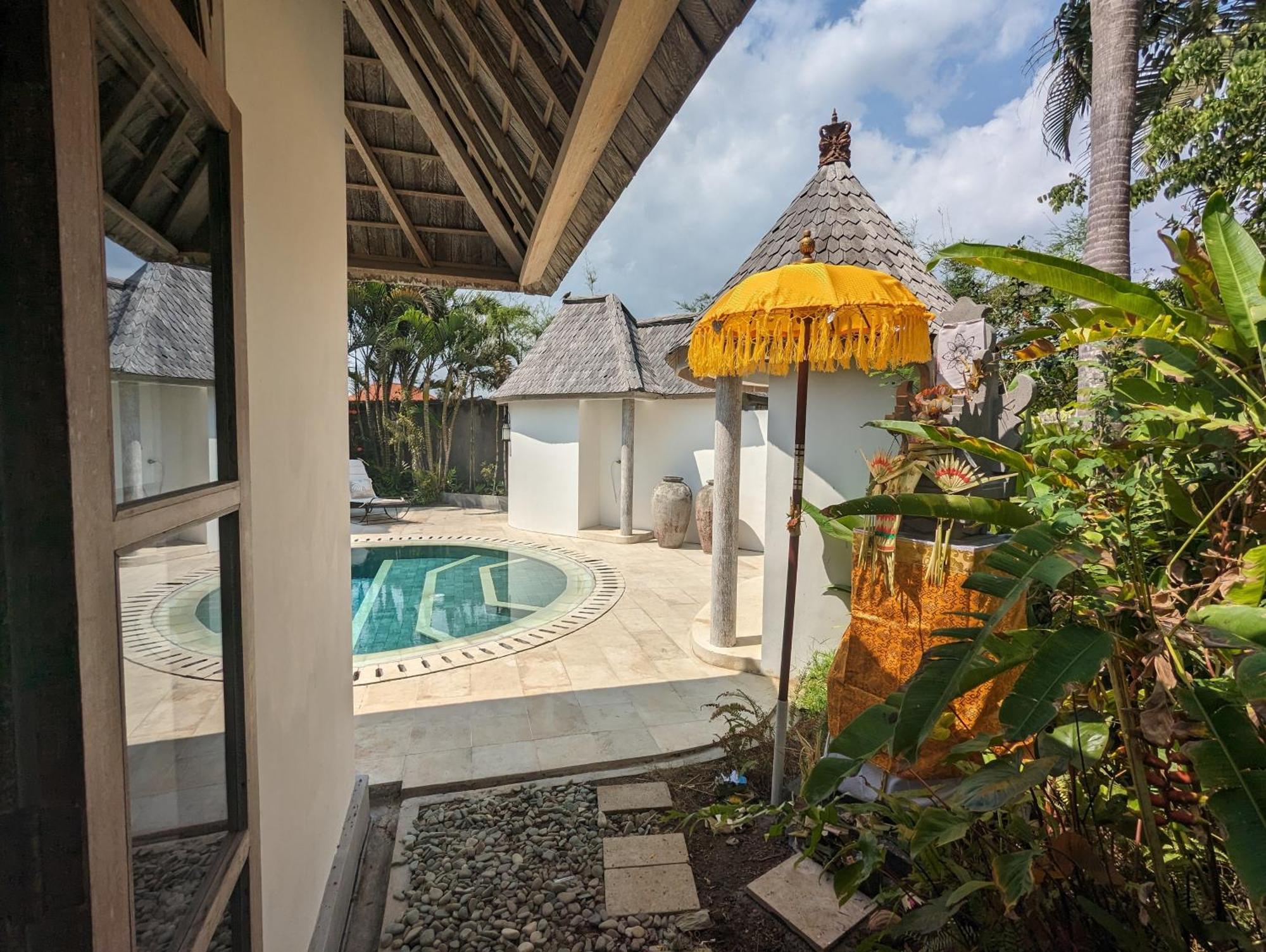 Unique 3Br Villa With Pool 5 Minute Walk To The Pererenan Beach Canggu Exterior foto